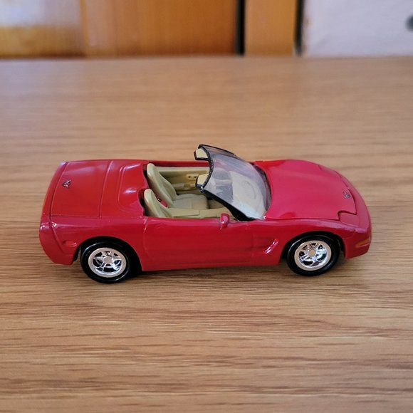 1999 Johnny Lightening 1998 Corvette - Picture 2 of 7